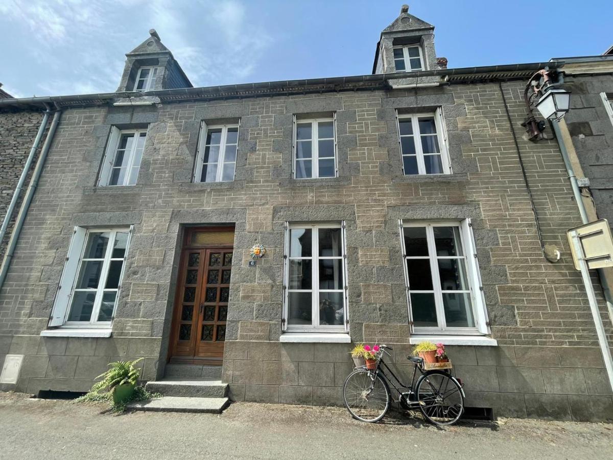 Maison Spacieuse Authentique Proche St Malo Rennes, Bienvenue A La Casa Cozumel Pleugueneuc Exterior photo
